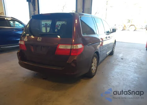 2007 Honda Odyssey Lx z USA, uszkodzony, nr VIN 5FNRL38257B034615